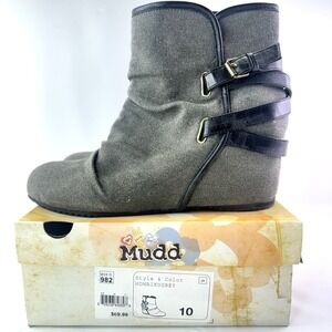 Mudd Gray Hidden Wedge Ankle Bootie with Black straps Womens 10 Y2K Style